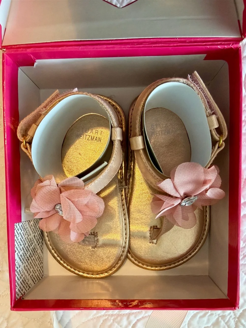 Stuart Weitzman “My First Weitzman” Pink w/ Flower Baby Girl Sandals. New in Box